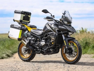 QJ MOTOR SRT 900 SX